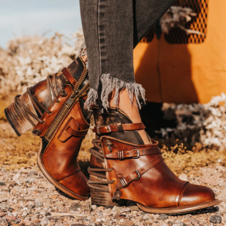 FREEBIRD | WOMEN'S CRUE-COGNAC | STYLISH OUTLET