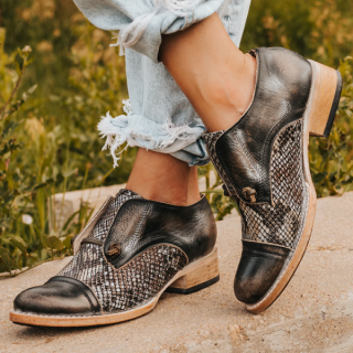 FREEBIRD | WOMEN'S MABEL-BLACK MULTI | STYLISH OUTLET