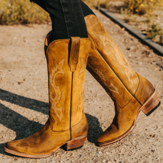 FREEBIRD | WOMEN'S WOODLAND-OLIVE SUEDE | STYLISH OUTLET