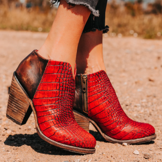 FREEBIRD | WOMEN'S DETROIT-RED CROCO | STYLISH OUTLET
