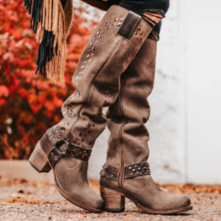 FREEBIRD | WOMEN'S DAISY-TAUPE | STYLISH OUTLET