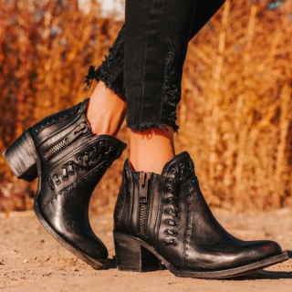 FREEBIRD | WOMEN'S RYDER-BLACK | STYLISH OUTLET