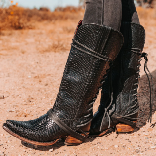 FREEBIRD | WOMEN'S WARDON-BLACK SNAKE | STYLISH OUTLET