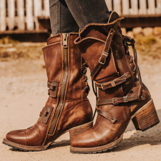 FREEBIRD | WOMEN'S CORA-BROWN | STYLISH OUTLET