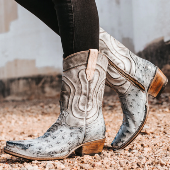 FREEBIRD | WOMEN'S WARRICK-ICE OSTRICH MULTI | STYLISH OUTLET