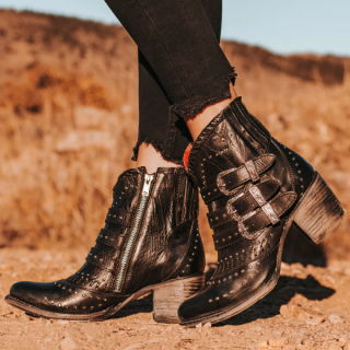FREEBIRD | WOMEN'S SAVANNA-BLACK | STYLISH OUTLET