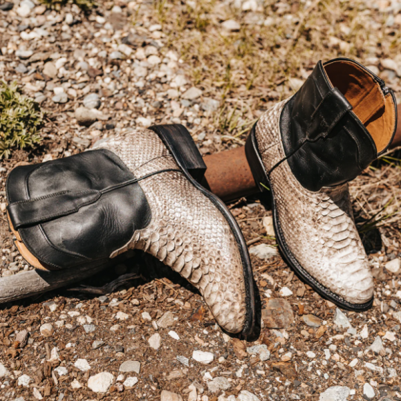 FREEBIRD | MEN'S DESPERADO-BLACK/WHITE | STYLISH OUTLET