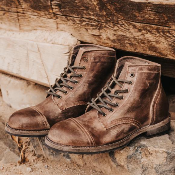 FREEBIRD | MEN'S LEAVENWORTH-BROWN DISTRESSED | STYLISH OUTLET