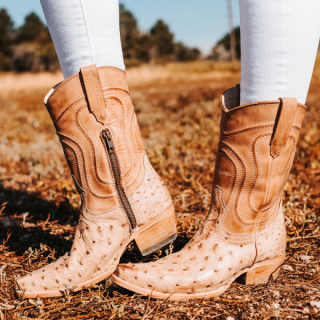 FREEBIRD | WOMEN'S WARRICK-BEIGE OSTRICH MULTI | STYLISH OUTLET