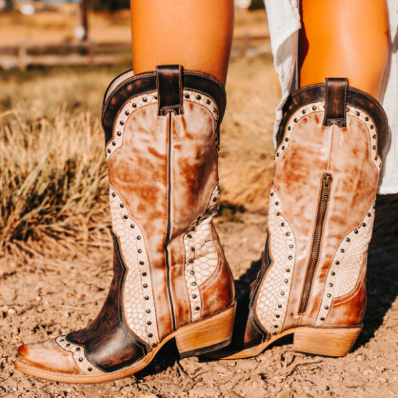 FREEBIRD | WOMEN'S WARNER-TAUPE MULTI | STYLISH OUTLET