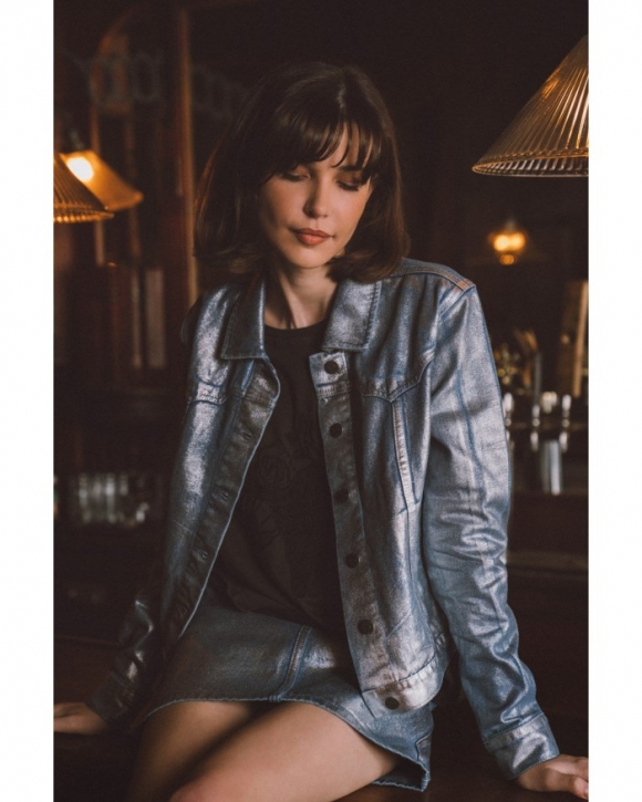 Promotion Idyllwind Women's Goldfinch Denim Foiled Jacket | Light Medium Wash Promotion Idyllwind Women's Goldfinch Denim Foiled Jacket | Light Medium Wash