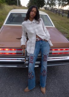 Promotion Idyllwind Women's Briley Medium Wash Mid Rise Embellished Stretch Bootcut Jeans | Medium Wash Promotion Idyllwind Women's Briley Medium Wash Mid Rise Embellished Stretch Bootcut Jeans | Medium Wash