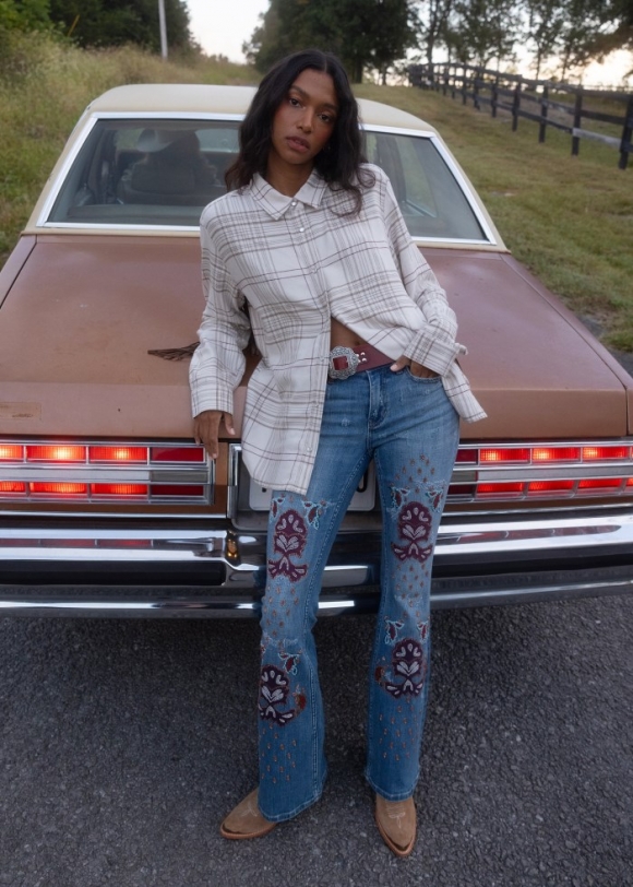 Promotion Idyllwind Women's Briley Medium Wash Mid Rise Embellished Stretch Bootcut Jeans | Medium Wash