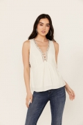 Promotion Idyllwind Women's Spruce Criss Cross Front Embellished Tank | Ivory