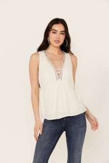 Promotion Idyllwind Women's Spruce Criss Cross Front Embellished Tank | Ivory
