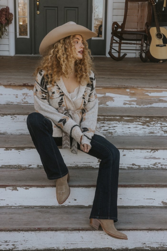 Promotion Idyllwind Women's Nora Southwestern Print Belted Sweater | Ivory