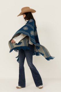 Promotion Idyllwind Women's Fesslers Reversible Shawl | Indigo Promotion Idyllwind Women's Fesslers Reversible Shawl | Indigo
