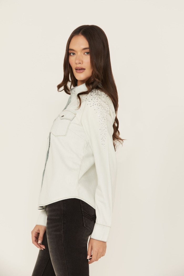 Promotion Idyllwind Women's Embellished Light Wash Long Sleeve Snap Denim Shirt | Light Wash