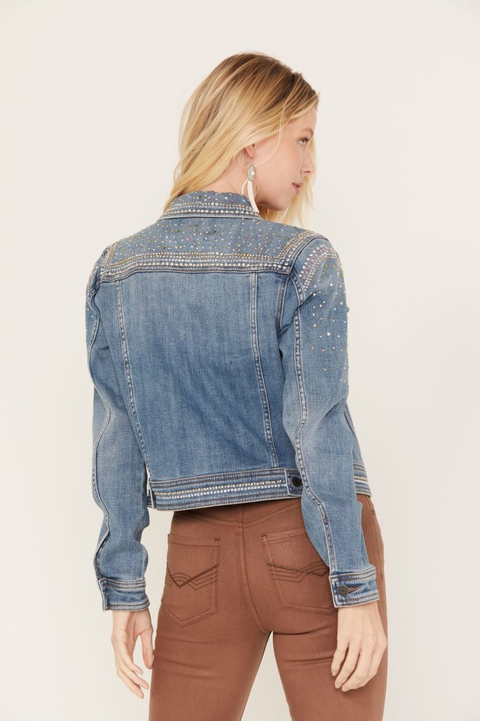 Promotion Idyllwind Women's Shiloh Drive Embellished Denim Trucker Jacket | Medium Wash