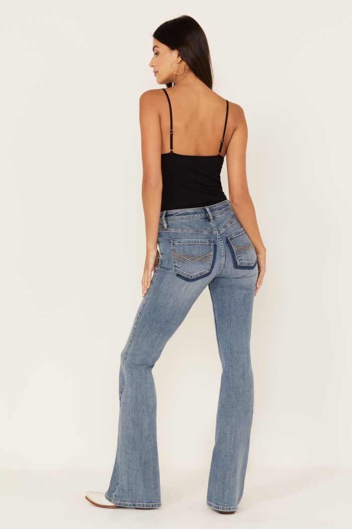 Promotion Idyllwind Women's Amalie Light Wash Rebel Mid Rise Bootcut Jeans | Light Wash